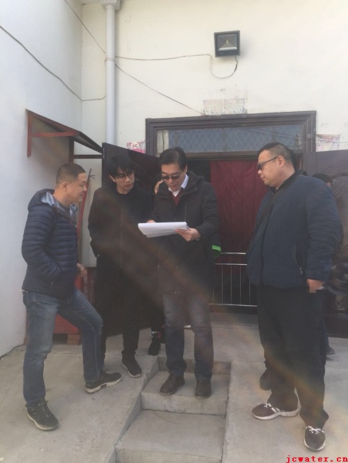 市水務(wù)公司領(lǐng)導春節前對各供水站安全檢查